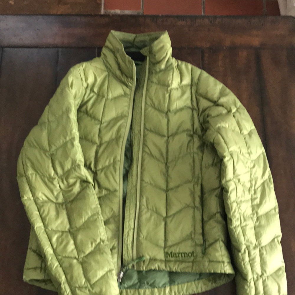 ❌SOLD❌Marmot puff jacket